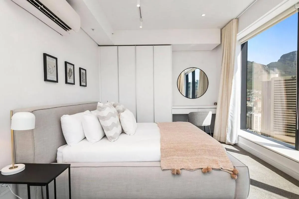 Exquisite 2 Bedroom Penthouse At The Rubik Cape Town