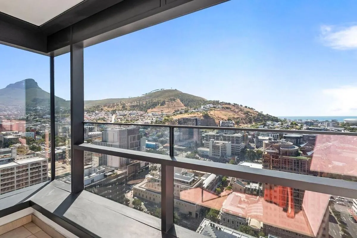 Exquisite 2 Bedroom Penthouse At The Rubik Cape Town 0*,